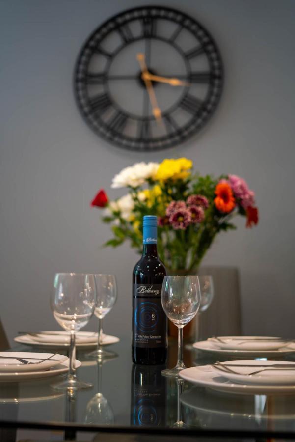 The Chaucer - Modern 3 Bed Home With Parking Close To City Centre Canterbury Eksteriør billede