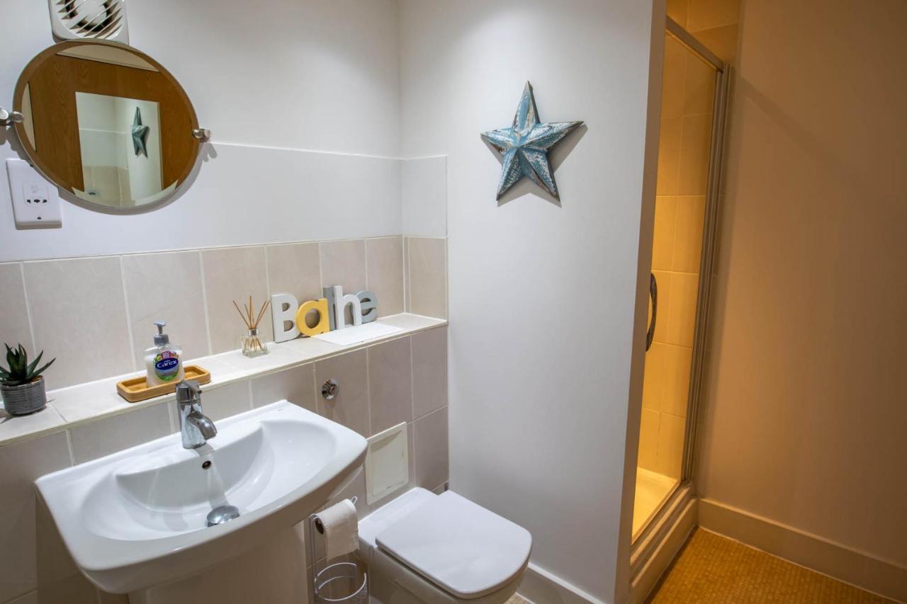 The Chaucer - Modern 3 Bed Home With Parking Close To City Centre Canterbury Eksteriør billede