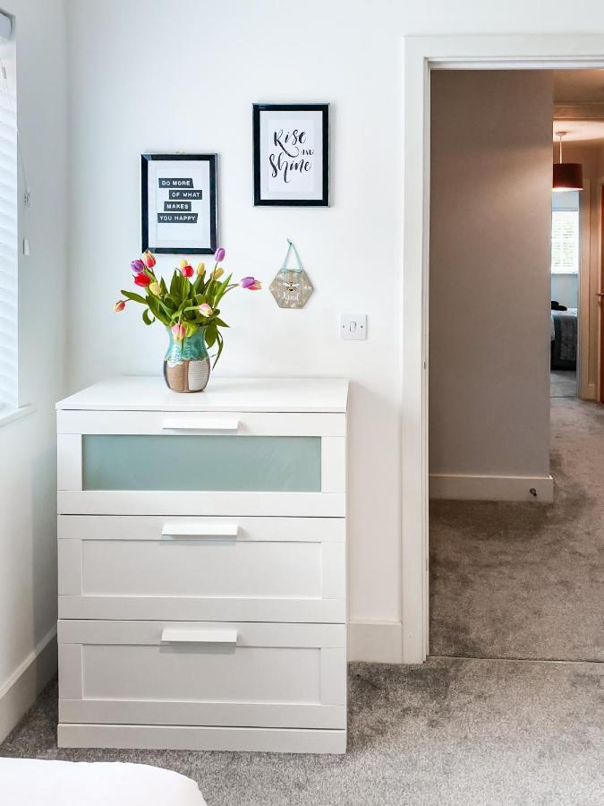 The Chaucer - Modern 3 Bed Home With Parking Close To City Centre Canterbury Eksteriør billede