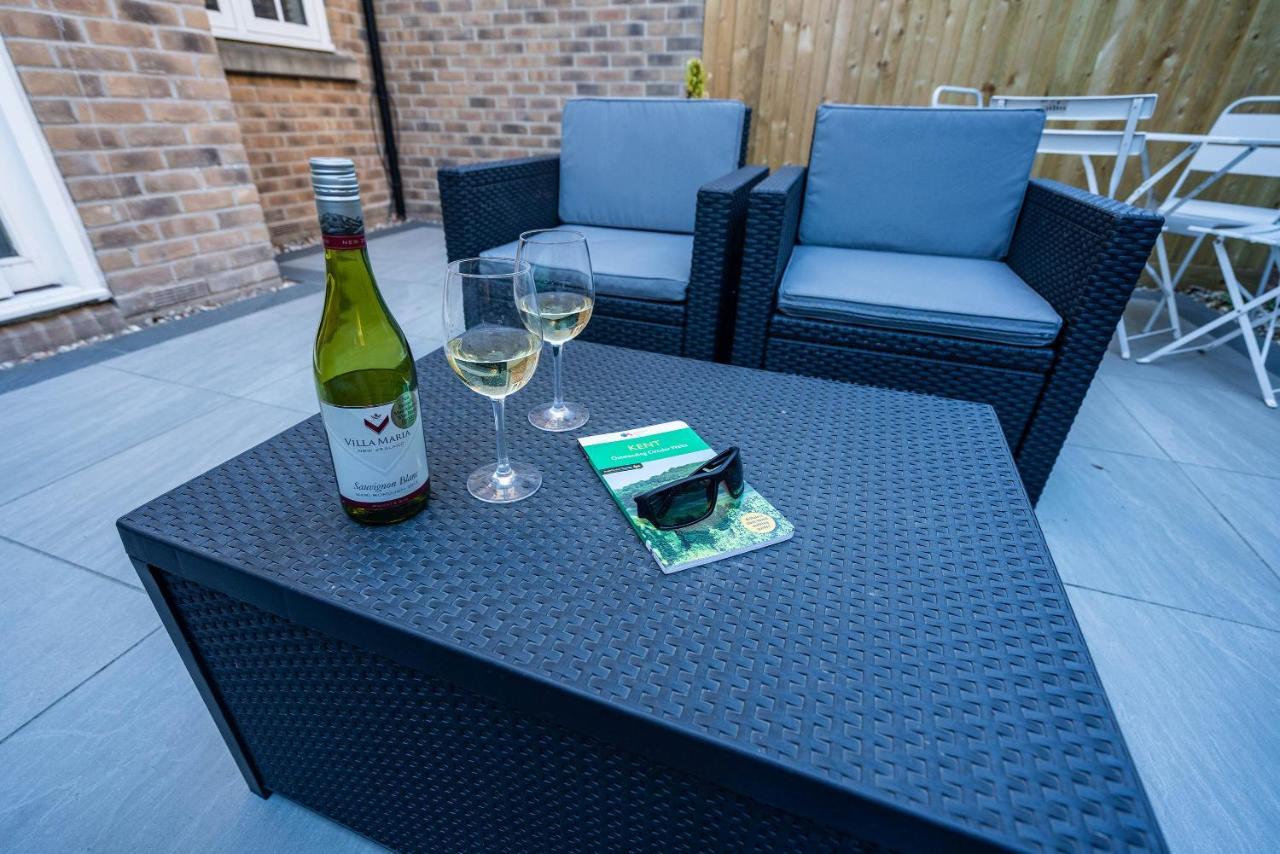 The Chaucer - Modern 3 Bed Home With Parking Close To City Centre Canterbury Eksteriør billede